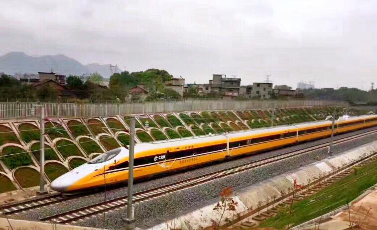 中國(guó)鐵建十八局集團(tuán)二公司武九客專500米長(zhǎng)軌鋪設(shè)技術(shù)創(chuàng)新側(cè)記 中國(guó)鐵建十八局集團(tuán)二公司武九客專500米長(zhǎng)軌鋪設(shè)技術(shù)創(chuàng)新側(cè)記