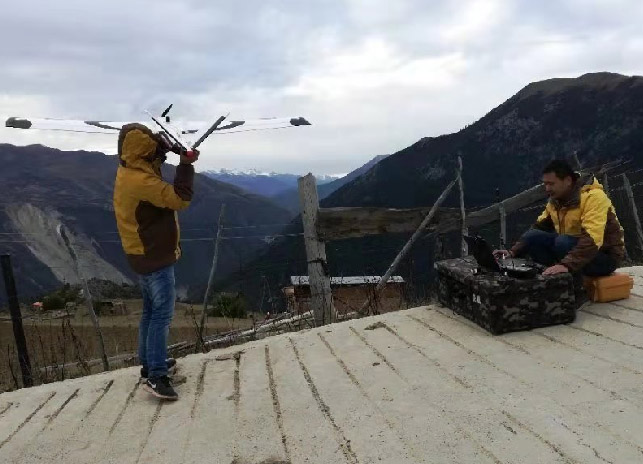 局測繪無人機分隊晝夜兼程抵達金沙江滑坡災害現場 局測繪無人機分隊晝夜兼程抵達金沙江滑坡災害現場